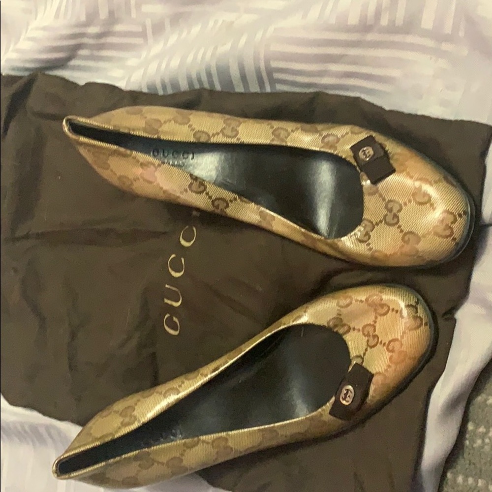 Gucci prints